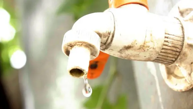 شیر خشک‌شده آب 