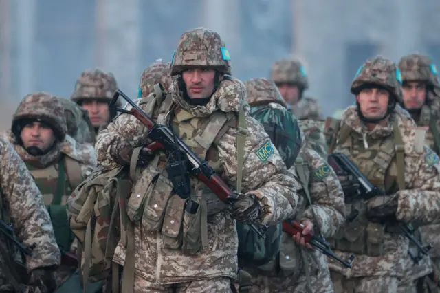 ЖККУ аскерлери Казакстанда