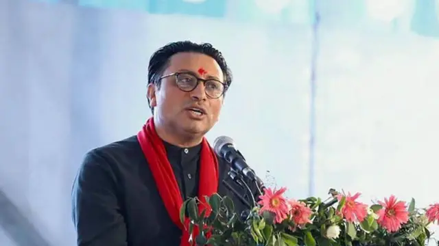 स्वर्णिम वाग्ले