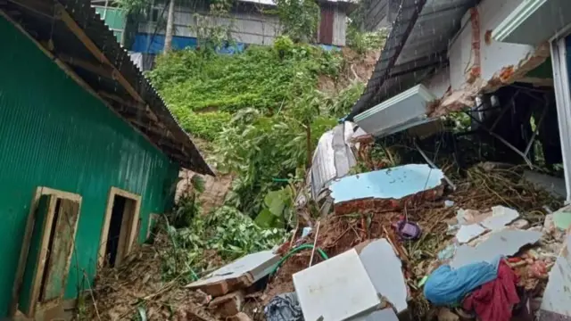 এ বছর বান্দরবান ও রাঙ্গামাটিতে পাহাড়ধসের ঘটনা ঘটেছে। ছবিটি বান্দরবানের।
