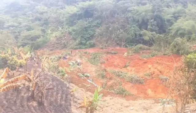 Les autorités camerounaises envisagent de trouver un nouveau tracé de la route Dschang - Douala après l'éboulement de terrain qui a coupé la circulation.