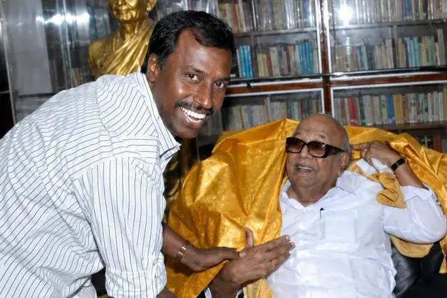 கருணாநிதியுடன் பெண் சிங்கம் திரைப்படத்தின் இயக்குநர் பாலிஶ்ரீரங்கம்