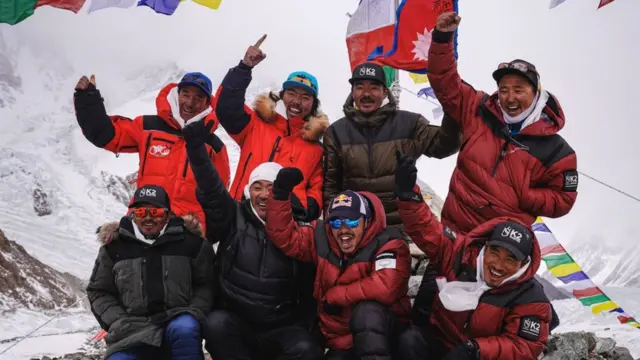 सन् २०२१ मा पाकिस्तानमा नेपाली शेर्पाहरूले पहिलो सफल हिउँदे केटू आरोहण गरेका थिए