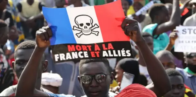 Harabaye imyiyerekano myinshi yo kwiyamiriza Ubufaransa mu gihugu bwakolonije ca Mali