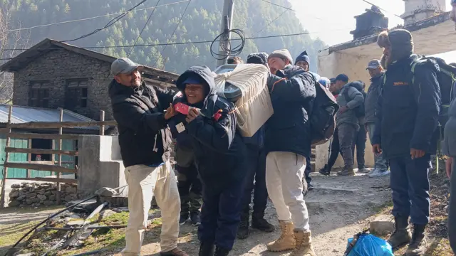 मतदान सामग्री