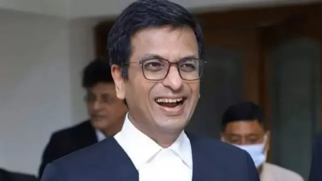 चंद्रचूड