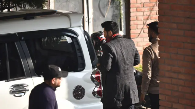 जिल्ला अदालत काठमाण्डूमा रवि लामिछाने