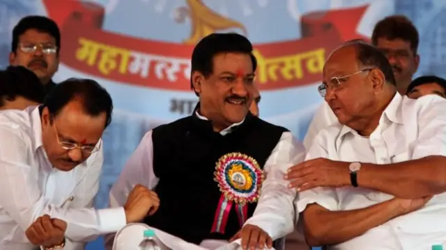 अजित पवार