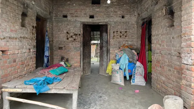 अभियुक्त का घर 