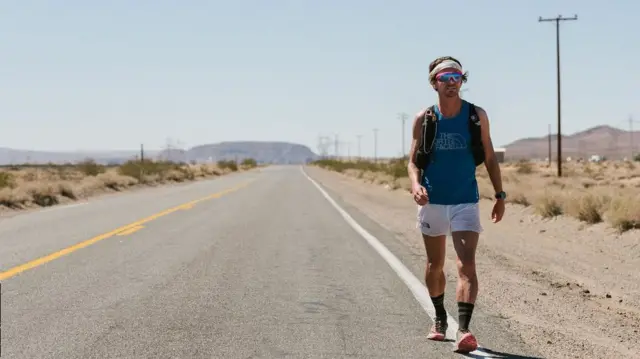 پول، یک دونده فوق استقامت از لندن در دو دوره اخیر مسابقه «پروژه سرعت» شرکت کرده‌ است