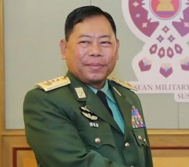 ဒုတိယဗိုလ်ချုပ်ကြီး စိုးထွဋ် 