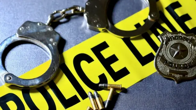 ஒடிஷா: ராணுவ அதிகாரியும், வருங்கால மனைவியும் போலீசாரால் துன்புறுத்தப்பட்டார்களா? என்ன நடந்தது?