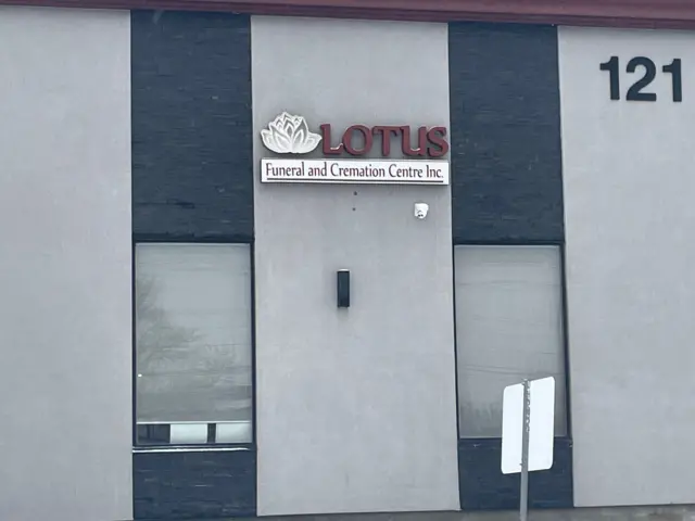 ਨਿੱਜੀ ਫਿਊਨਰਲ ਹੋਮ