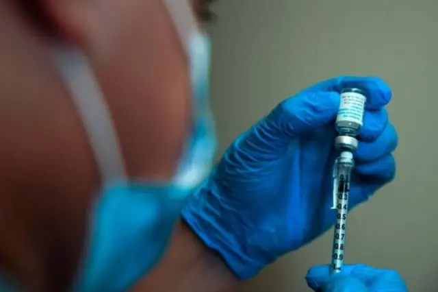 எம்பாக்ஸ் தொற்றுநோய் எவ்வளவு ஆபத்தானது? யாரை அதிகம் பாதிக்கும்? - 4 முக்கிய கேள்வி பதில்கள்