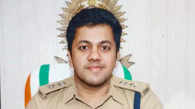 காவல் கண்காணிப்பாளர் விஷ்ணு பிரதீப்
