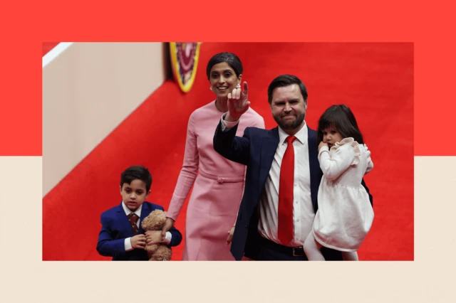 AQSh Ikkinchi xonimi Usha Vens va AQSh vitse prezidenti Jey Di Vens inauguratsiya payti bolalari bilan
