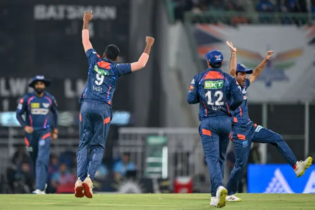 குஜராத் - லக்னோ