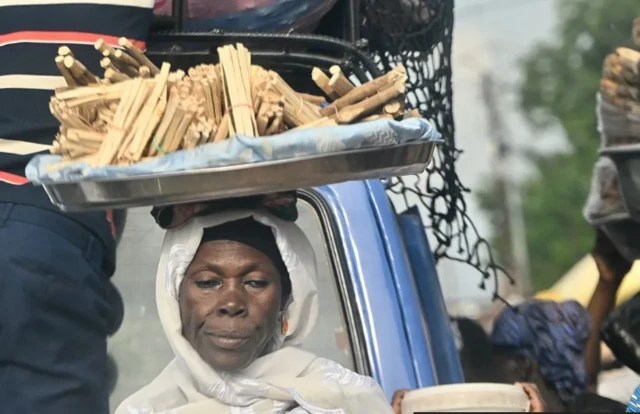 Wata mai sayar da aswaki