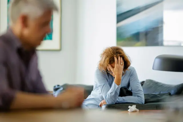 ਜੱਜਾਂ ਨੇ ਬੱਚੇ ਦੇ ਨਾਮ ਦੇ ਕਈ ਸੁਝਾਅ ਵੀ ਦਿੱਤੇ ਸਨ ਪਰ ਪਤੀ-ਪਤਨੀ ਆਪਣੀ ਗੱਲ ’ਤੇ ਅੜੇ ਰਹੇ।