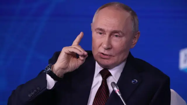 रूसी राष्ट्रपति व्लादिमीर पुतिन