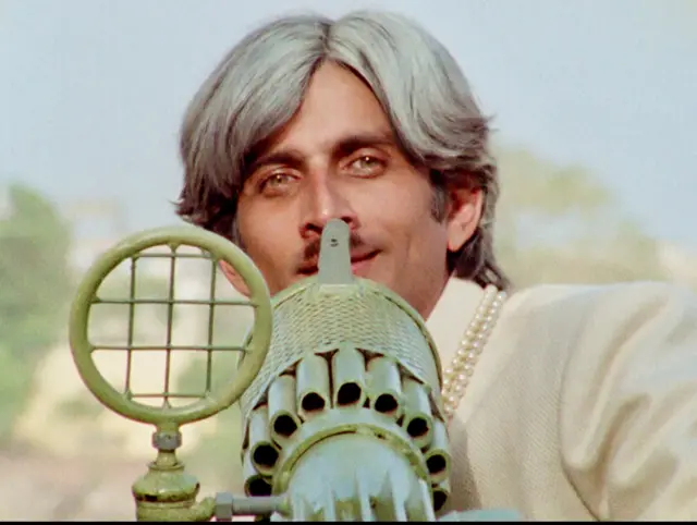 ગુજરાત, ગુજરાતી, તારક મહેતા, ઉલ્ટા ચશ્મા, જેઠાલાલ, દિલીપ જોષી, રેણુકા શહાણે, સિનેમા, રથયાત્રા, અડવાણી, બર્લીન