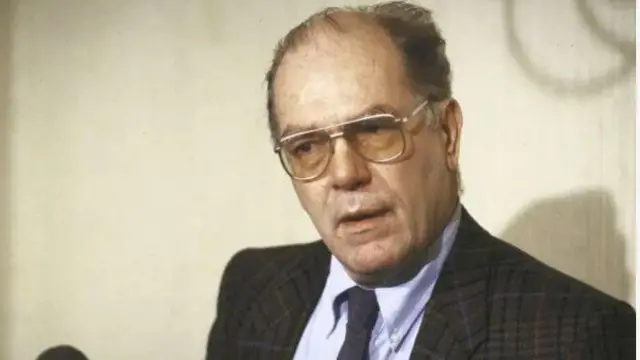 Aworan Lyndon LaRouche