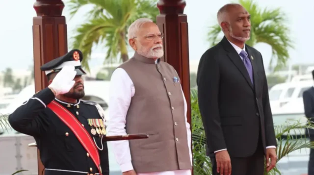 ਭਾਰਤ ਦੇ ਪ੍ਰਧਾਨ ਮੰਤਰੀ ਨਰਿੰਦਰ ਮੋਦੀ ਅਤੇ ਮਾਲਦੀਵ ਦੇ ਰਾਸ਼ਟਰਪਤੀ ਮੁਹੰਮਦ ਮੁਈਜ਼ੂ