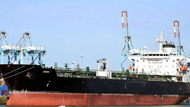 रूसी तेल टैंकर