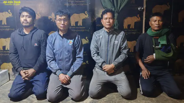 ဗိုလ်မှူးချုပ် ကျော်ကျော်သန်းနဲ့ ဗိုလ်မှူးချုပ် သောင်းထွန်း 