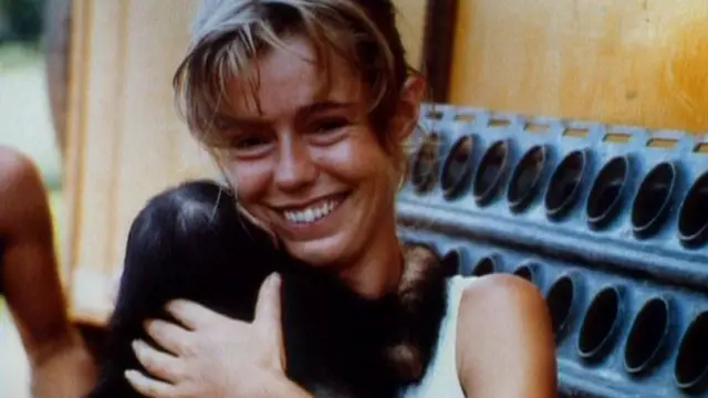 జూలీ వార్డ్