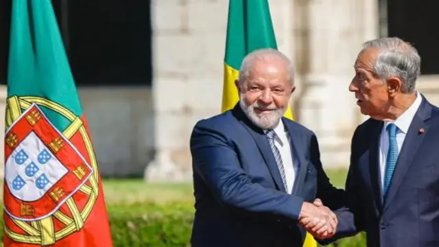 Lula e Marcelo Rebelopix gold bet hulkSousa apertam as mãos