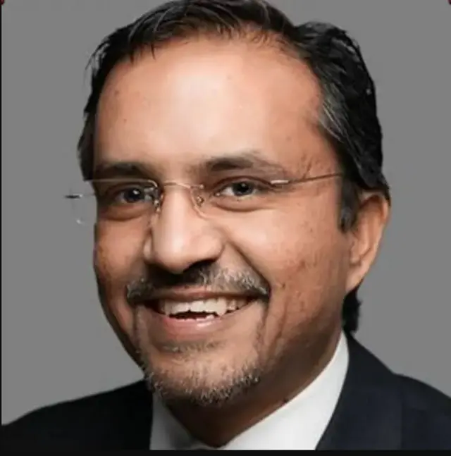 Aworan Dokita Razaeen Mahroof 