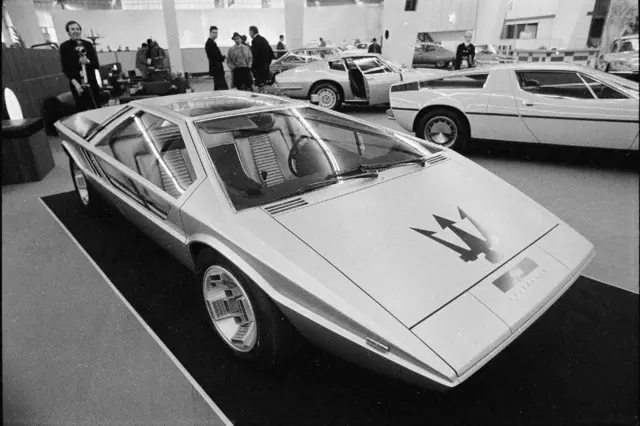 پرالتا اس با الهام از مازراتی بومرنگ طراحی شده است