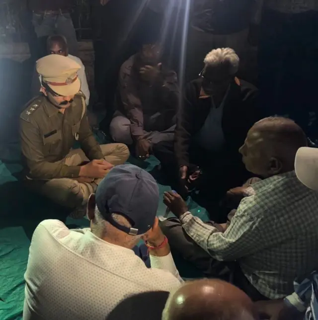 નડિયાદ : દલિત વિદ્યાર્થીના મોત બાદ પરિવારનો આરોપ, 'સ્કૉલરશિપ પછી કૉલેજમાં થયો ભેદભાવ'બીબીસી ગુજરાતી ગુજરાત ખેડા