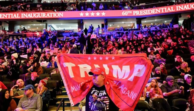 Taageerayaasha Trump