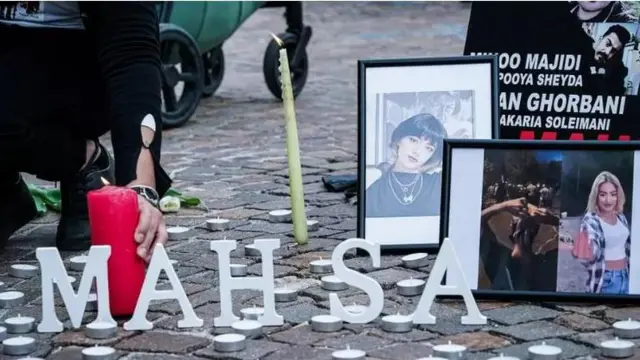 Wọn kọ oruk obinrin to ku eyi to se okunfa iwọde ni Iran sori ilẹ