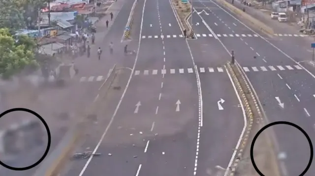 மதுரையில் இருசக்கர வாகனத்தின்மீது கார் மோதிய கோர விபத்து 