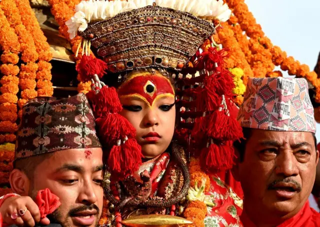 निश्चित गुण भएकी बालिकालाई कुमारी बनाएर पूजा गर्ने चलन राजा प्रताप मल्लले चलाएको ठानिन्छ