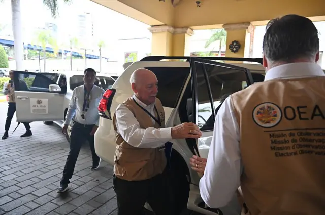 El excanciller de Paraguay, Eladio Loizaga, jefe de la misión de la OEA para Honduras.