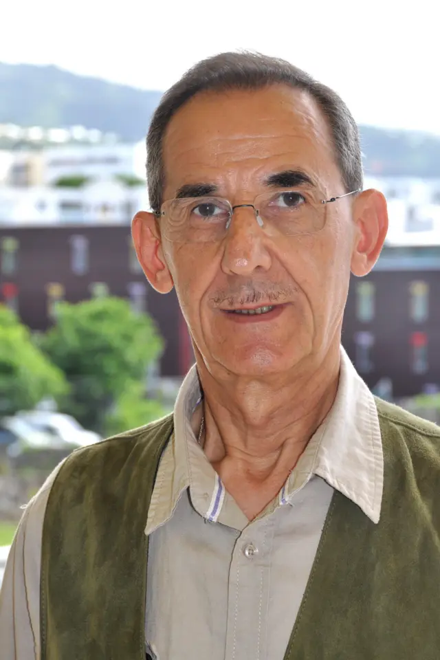 Une photo de Jean-Pierre Tardieu, un historien, professeur émérite à l'université de la Réunion.