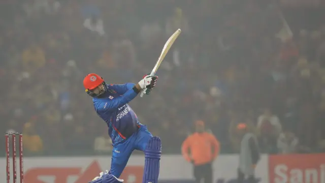 मोहम्मद नबी 