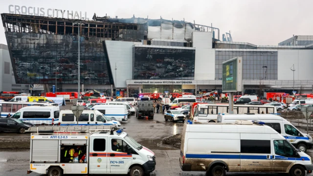 Moskvada ticarət mərkəzinə hücum