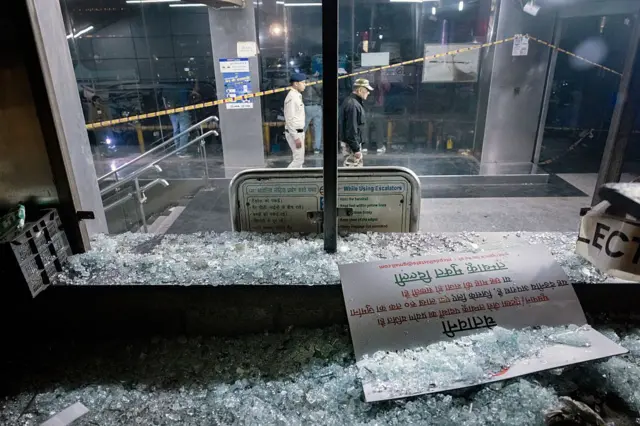 దిల్లీ పేలుడు, కారు పేలుడు