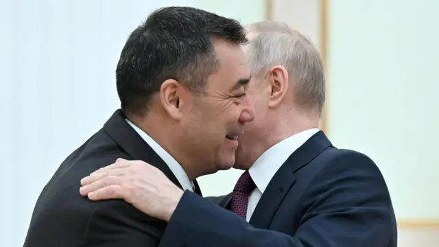 Садыр Жапаров жана Владимир Путин