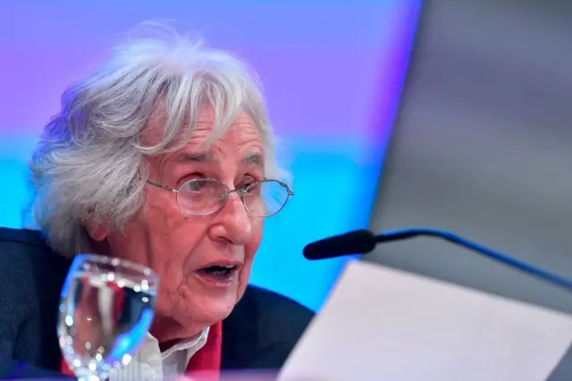  அனிதா லாஸ்கர்-வால்ஃபிஷ் 