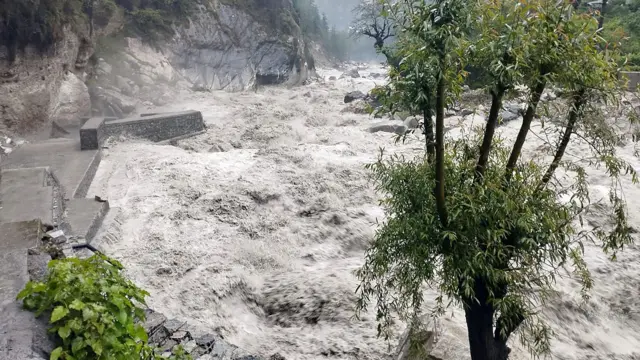 बाढी र पहिरो 