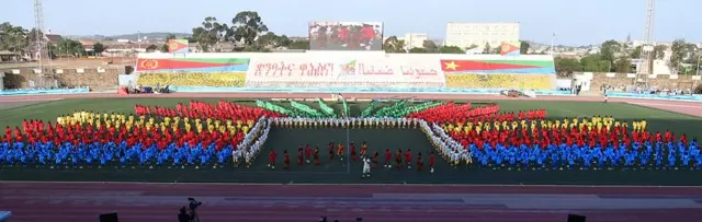 ብተመሃሮን መንእሰያትን ዝቐረበ ምስልታት ንሜዳ ስታድዮም ኣስመራ