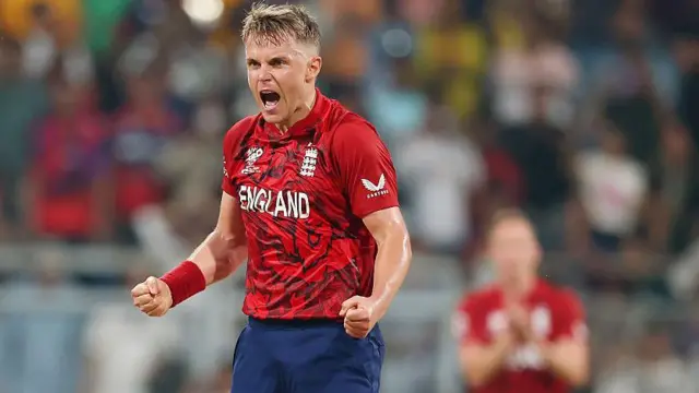 டி20 உலகக் கோப்பை, இங்கிலாந்து, இந்தியா, சுழற்பந்து வீச்சு