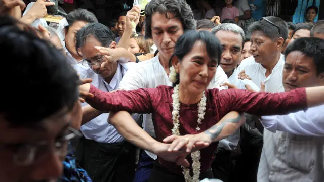 Aung San Suu Kyi and Her son