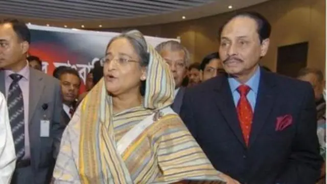 Kiara Mia porno rasmlar Yangi BDSM porno videolar